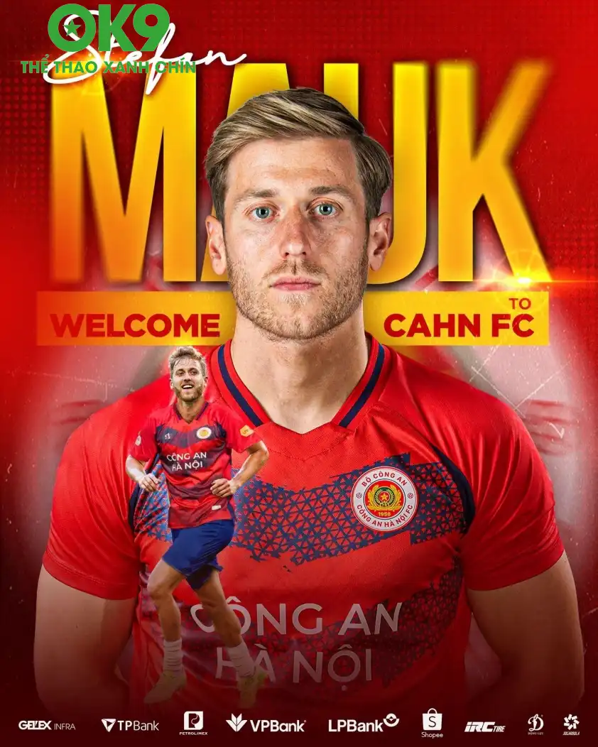 Tuyển thủ quốc gia Úc cũng đã chính thức gia nhập CAHN. Ảnh: CLB